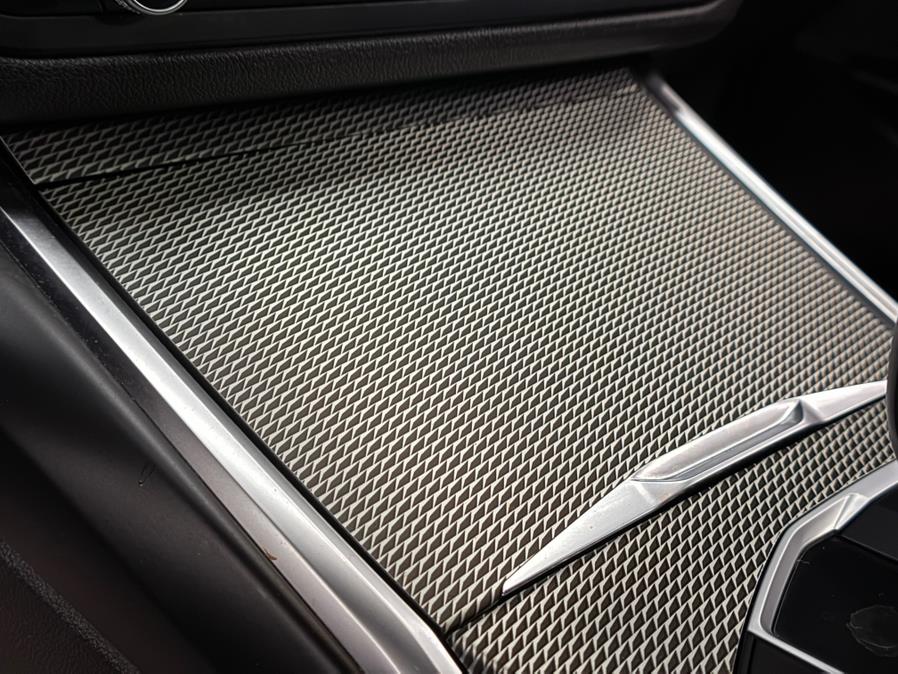 2021 BMW 3-Series 330i xDrive Sedan North Americ photo