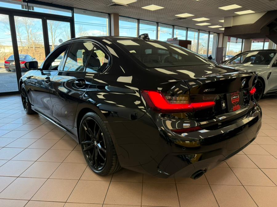 2021 BMW 3-Series 330i xDrive Sedan North Americ photo
