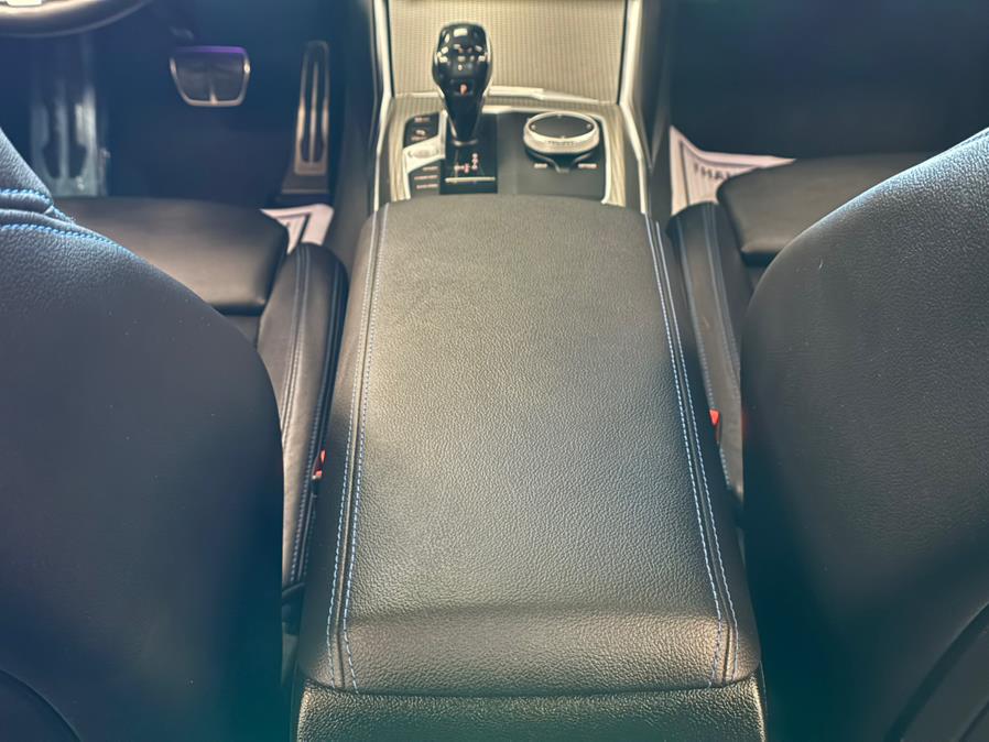 2021 BMW 3-Series 330i xDrive Sedan North Americ photo