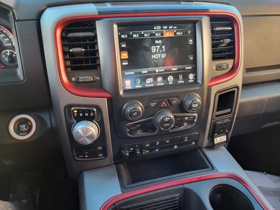 2016 RAM 1500 4WD Crew Cab 140.5