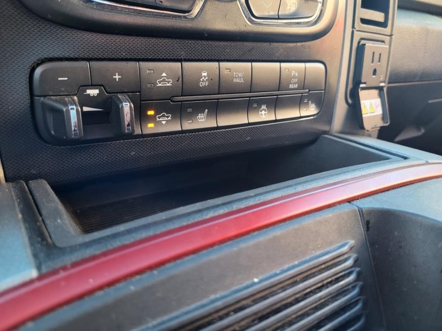 2016 RAM 1500 4WD Crew Cab 140.5