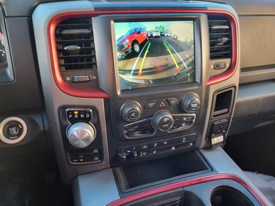 2016 RAM 1500 4WD Crew Cab 140.5