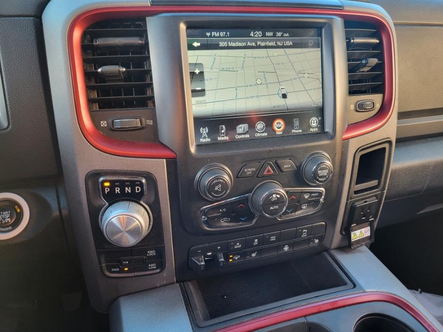 2016 RAM 1500 4WD Crew Cab 140.5