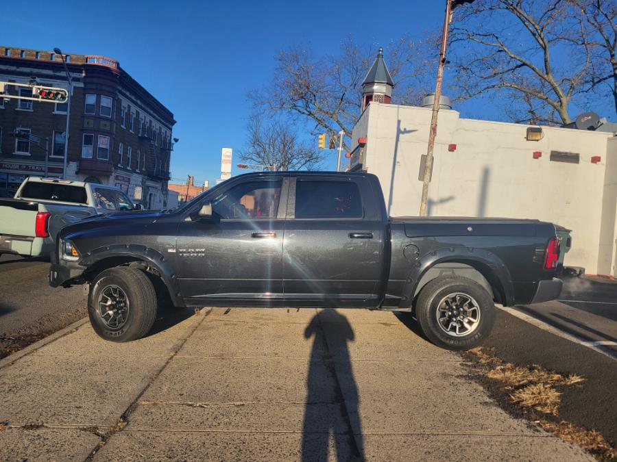 2016 RAM 1500 4WD Crew Cab 140.5