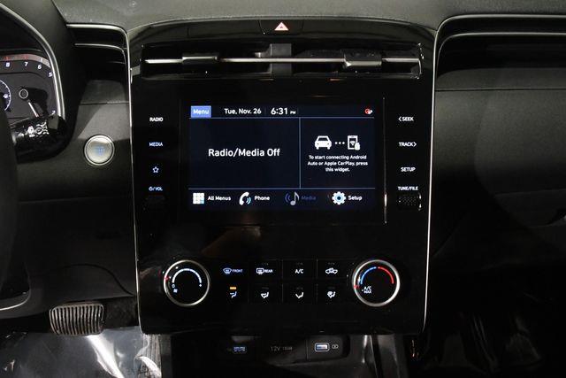 2022 Hyundai Santa Cruz SEL photo