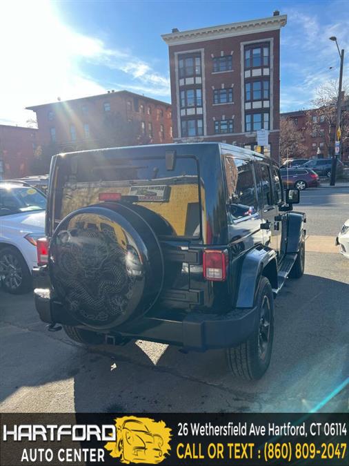 2014 Jeep Wrangler Unlimited Sahara photo