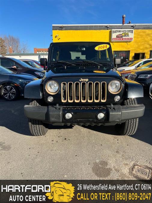 2014 Jeep Wrangler Unlimited Sahara photo