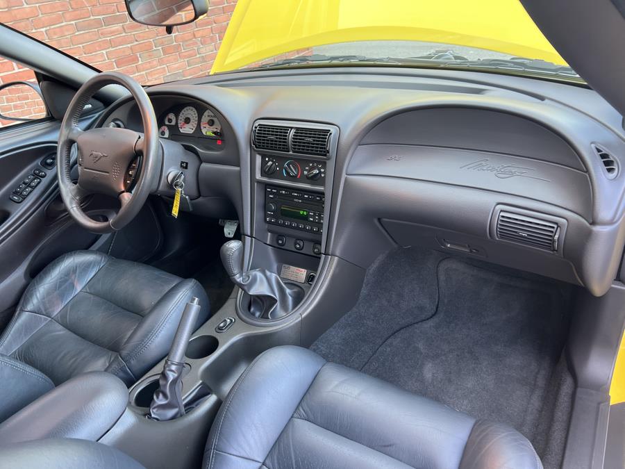 2001 Ford Mustang GT photo