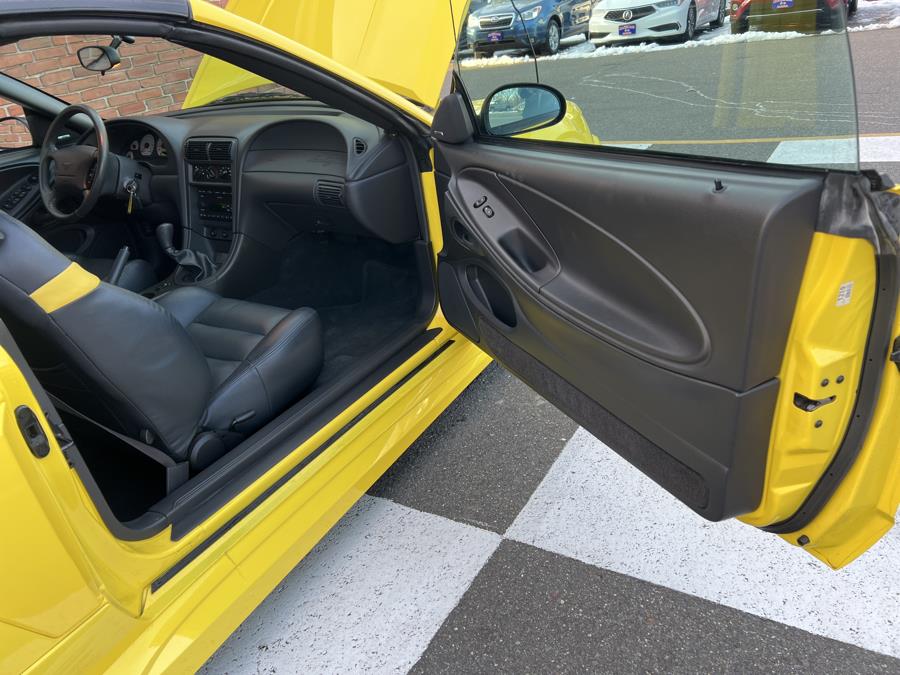 2001 Ford Mustang GT photo