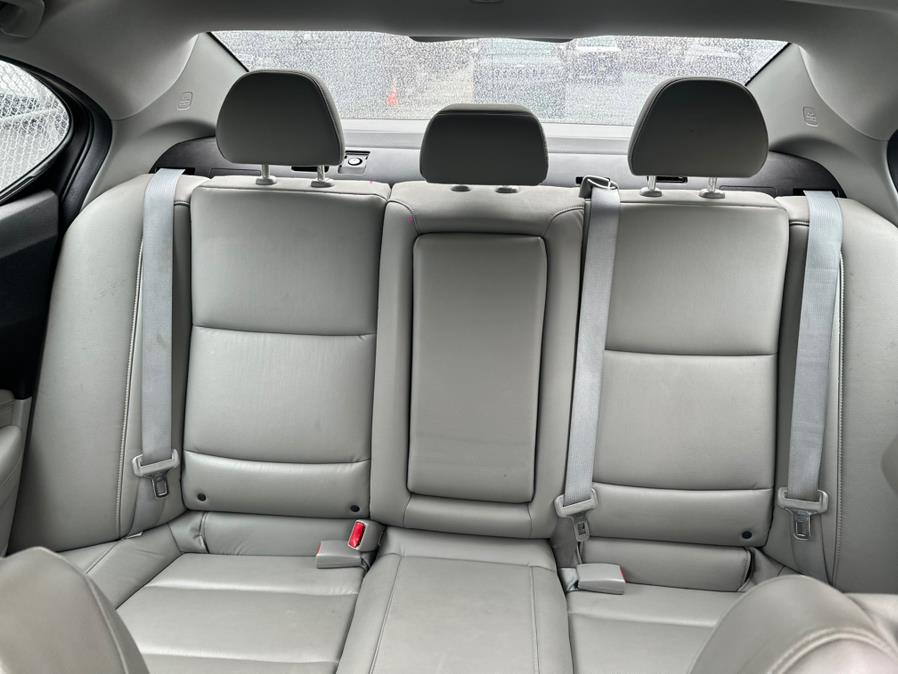 2015 Acura TLX Base 4dr Sedan photo