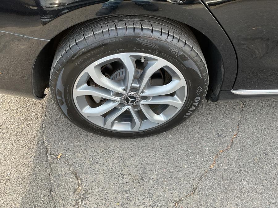 2018 Mercedes-Benz C-Class C 300 4MATIC Sedan photo