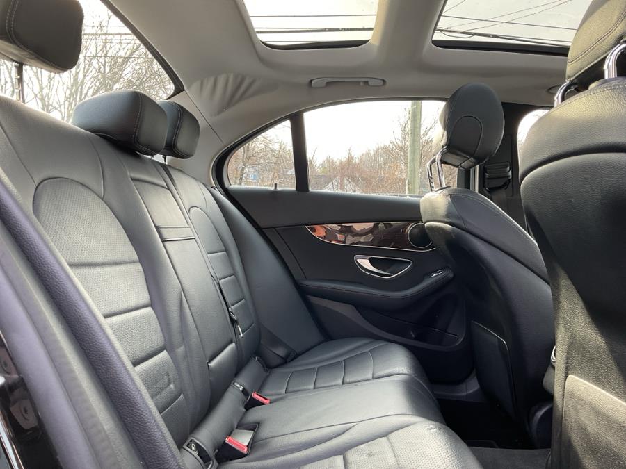 2018 Mercedes-Benz C-Class C 300 4MATIC Sedan photo