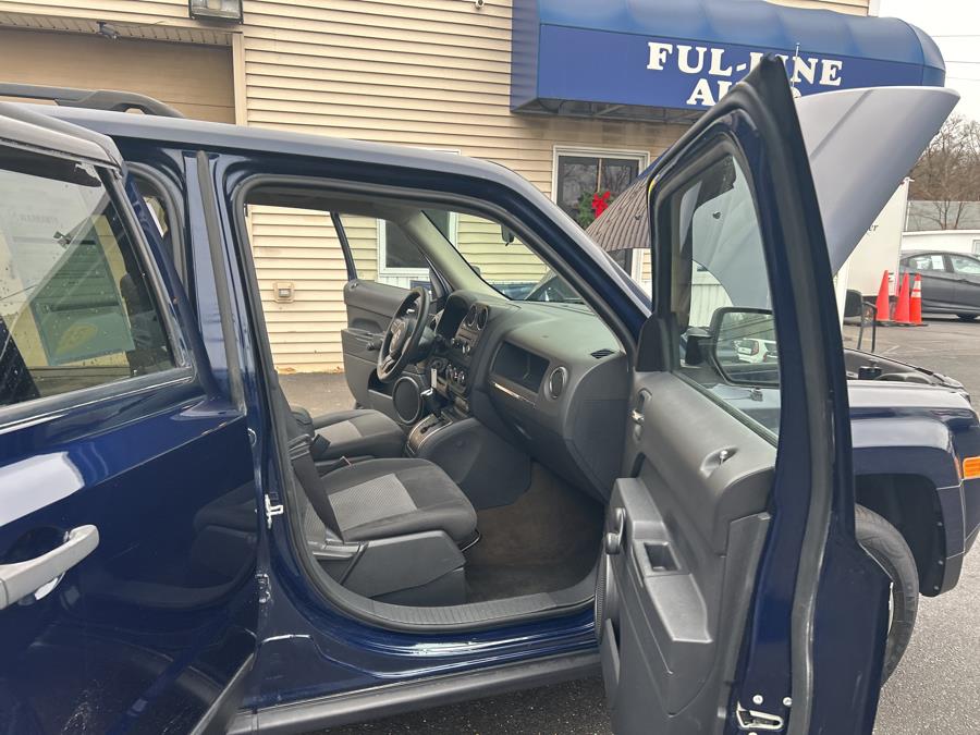 2015 Jeep Patriot FWD 4dr Sport photo