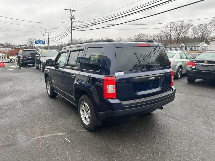 2015 Jeep Patriot FWD 4dr Sport photo