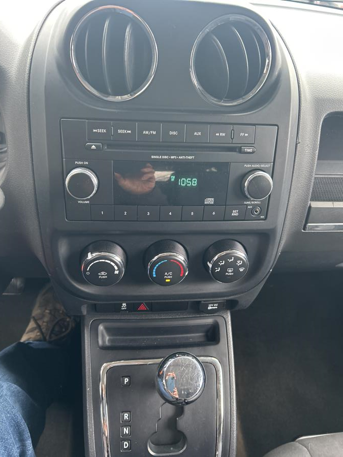 2015 Jeep Patriot FWD 4dr Sport photo