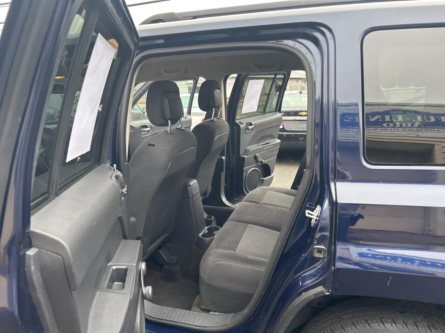 2015 Jeep Patriot FWD 4dr Sport photo