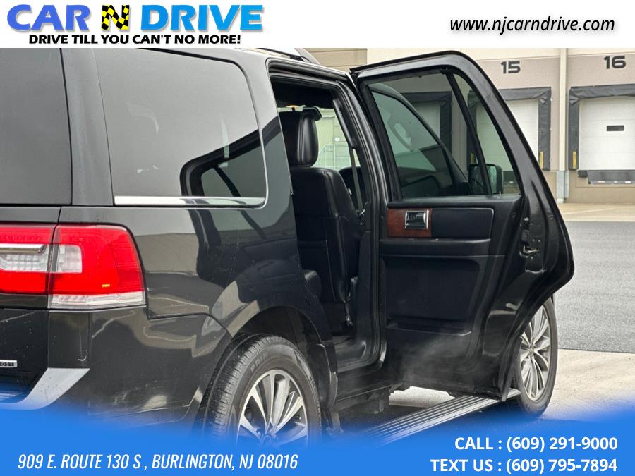 2015 Lincoln Navigator 4WD photo