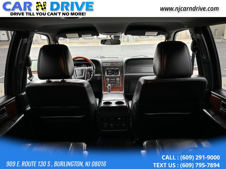 2015 Lincoln Navigator 4WD photo