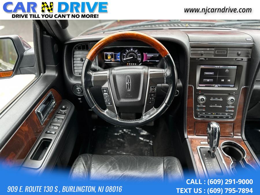2015 Lincoln Navigator 4WD photo