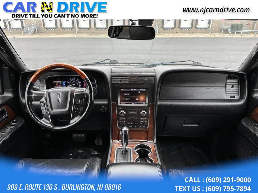 2015 Lincoln Navigator 4WD photo