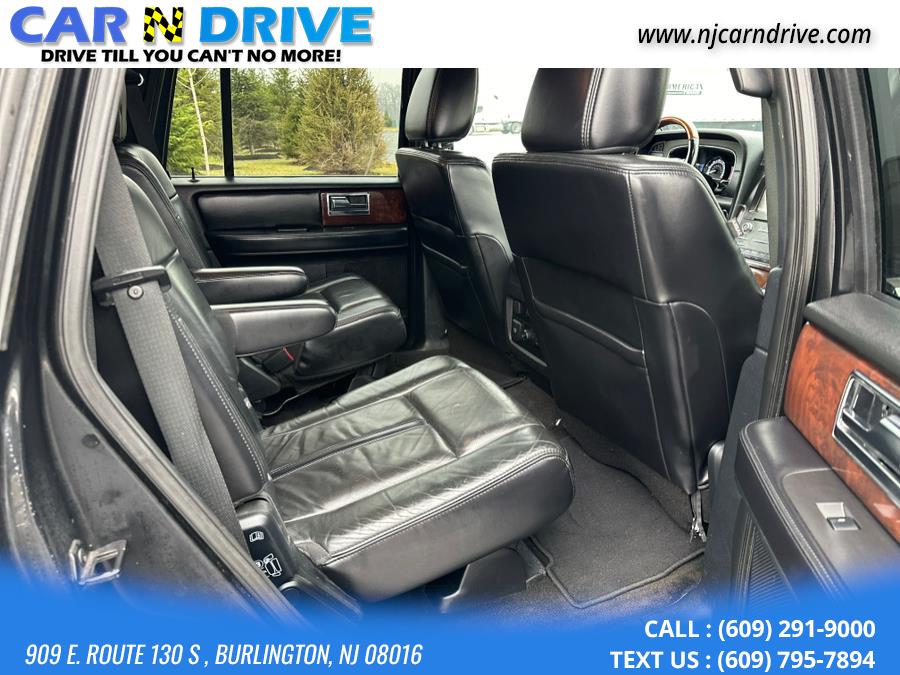 2015 Lincoln Navigator 4WD photo