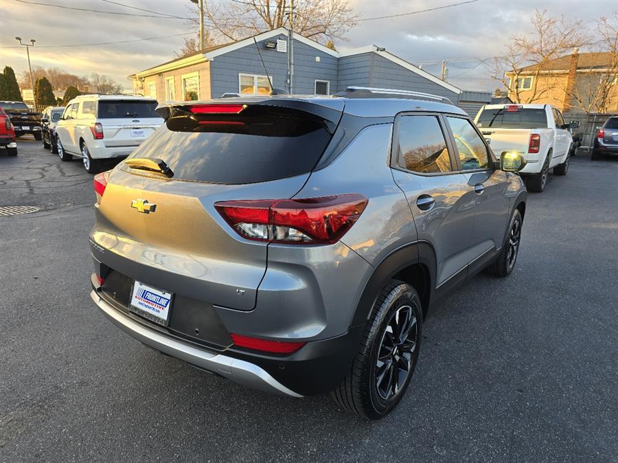 2021 Chevrolet Trailblazer FWD 4dr LT photo