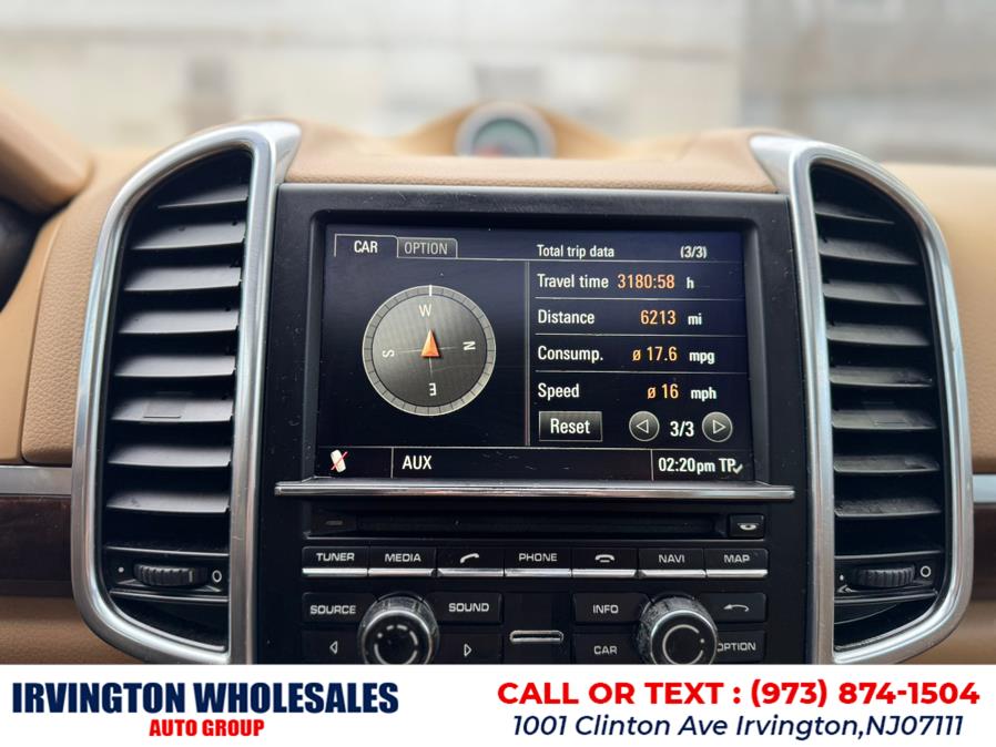 2012 Porsche Cayenne photo