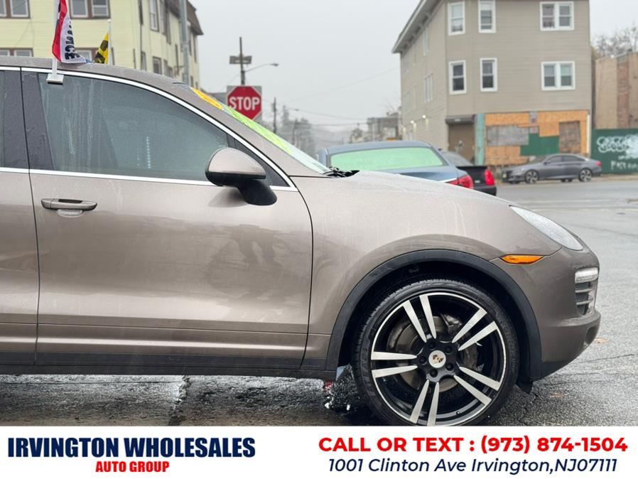 2012 Porsche Cayenne photo
