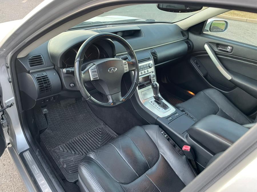 2005 Infiniti G35 x photo