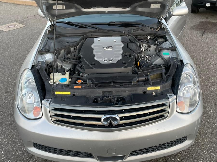2005 Infiniti G35 x photo