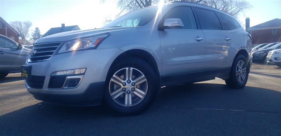 2017 Chevrolet Traverse AWD 4dr LT w/2LT photo