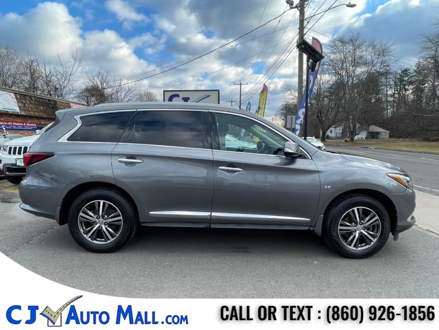 2017 Infiniti QX60 AWD photo