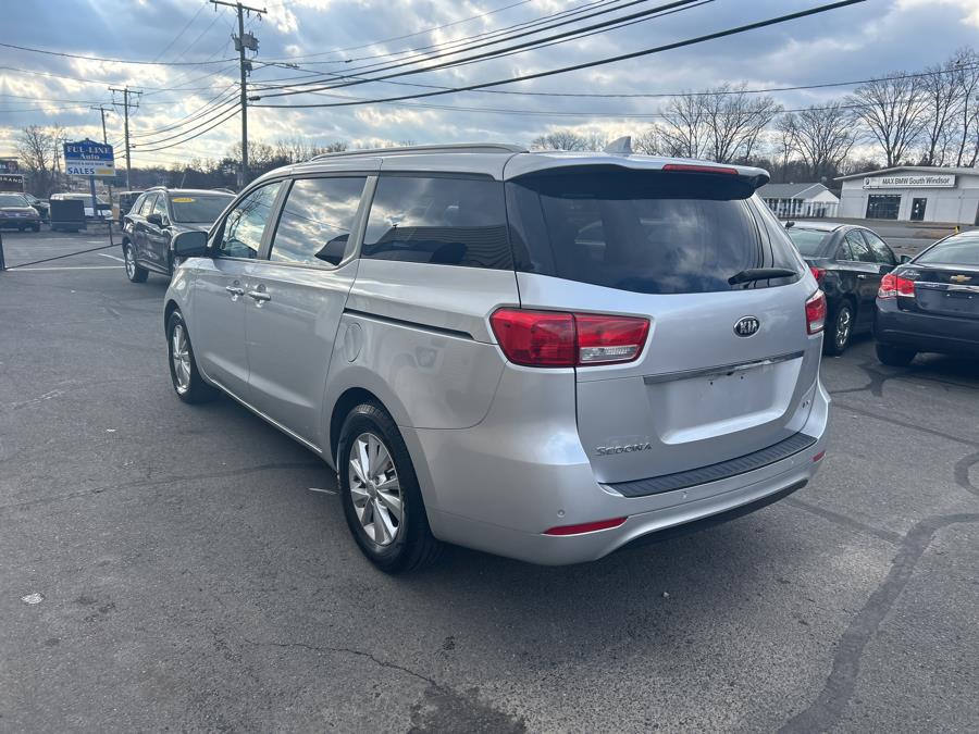 2016 Kia Sedona 4dr Wgn LX photo