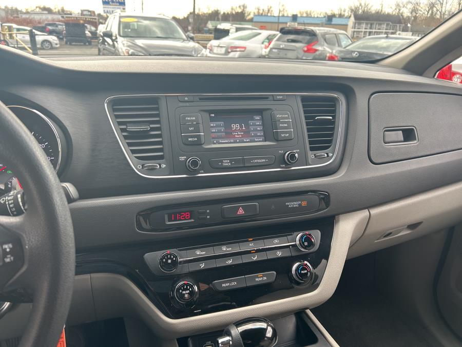 2016 Kia Sedona 4dr Wgn LX photo