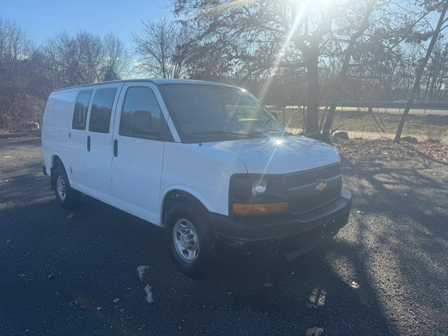 2011 Chevrolet Express 2500 2500 photo