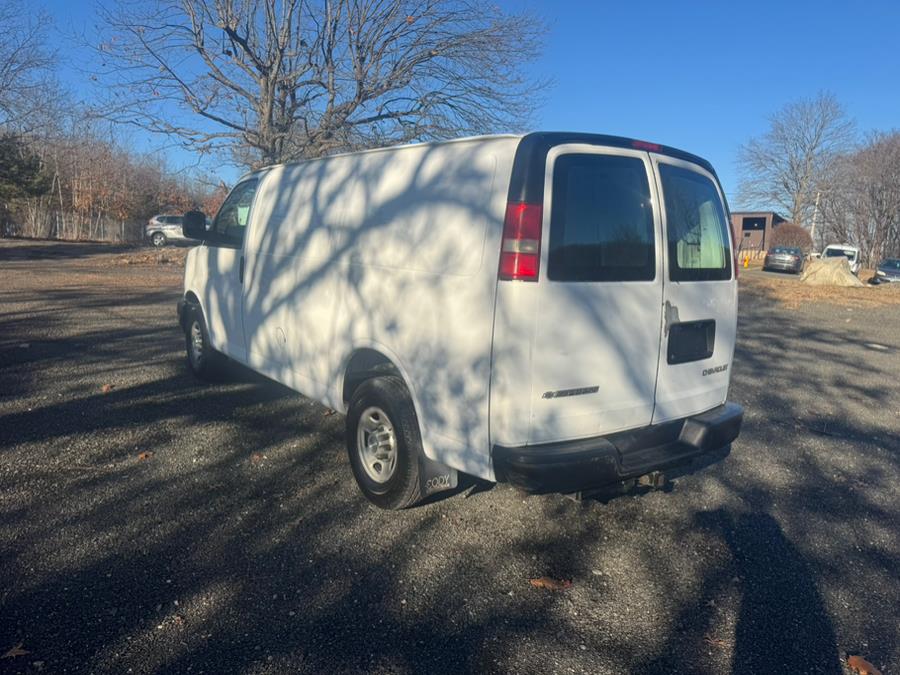 2011 Chevrolet Express 2500 2500 photo