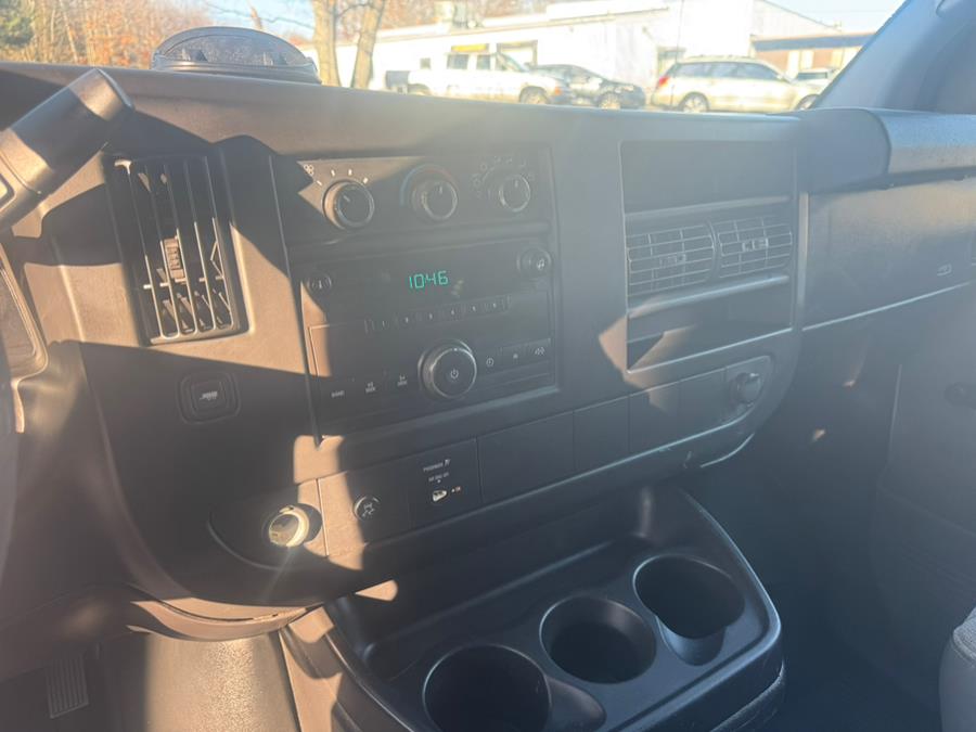2011 Chevrolet Express 2500 2500 photo
