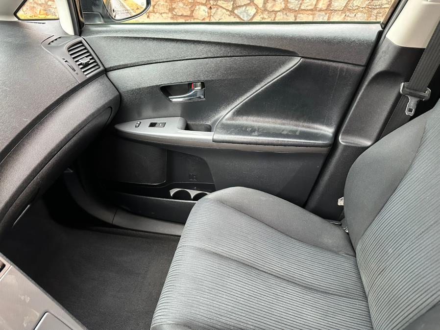 2015 Toyota Venza 4dr Wgn I4 AWD LE (Natl) photo
