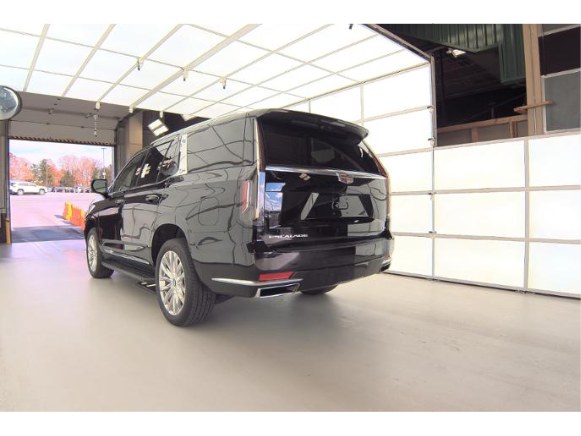2023 Cadillac Escalade 4WD 4dr Premium Luxury photo