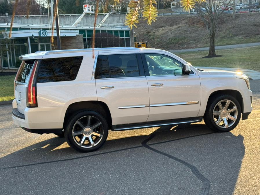2016 Cadillac Escalade 4WD 4dr Luxury Collection photo