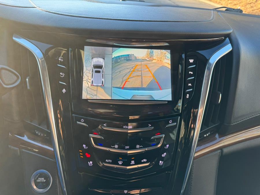 2016 Cadillac Escalade 4WD 4dr Luxury Collection photo