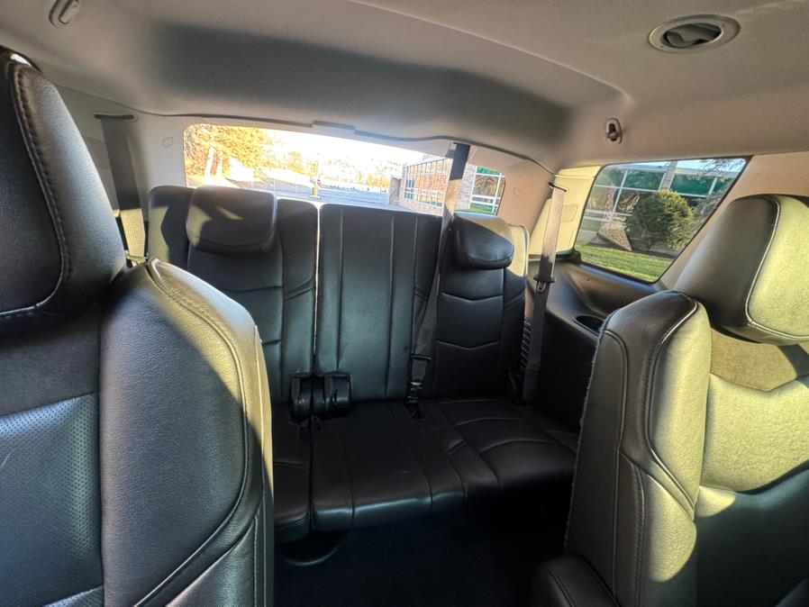 2016 Cadillac Escalade 4WD 4dr Luxury Collection photo