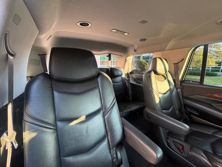 2016 Cadillac Escalade 4WD 4dr Luxury Collection photo