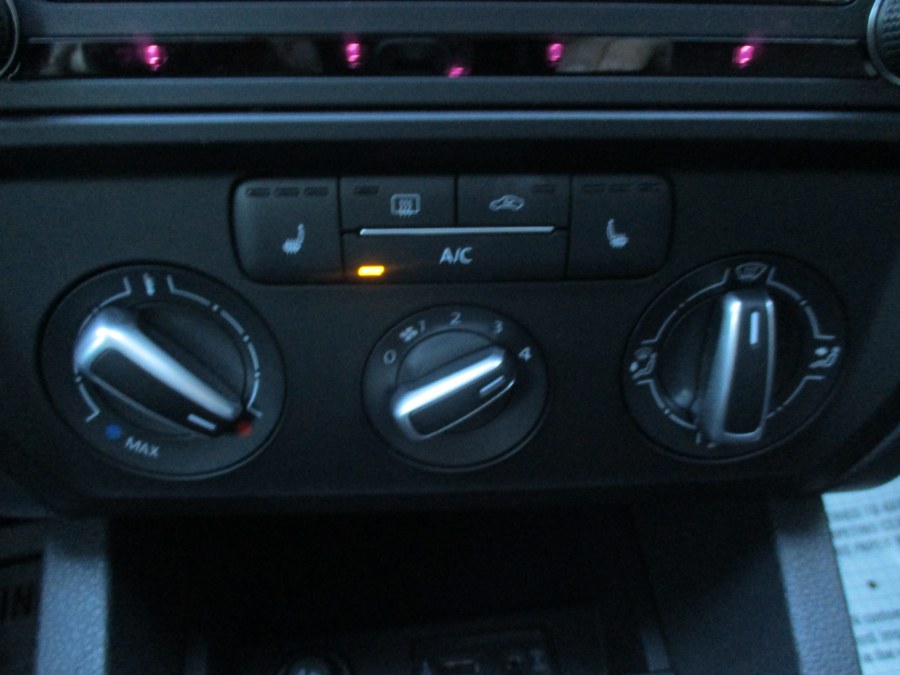 2017 Volkswagen Jetta 1.4T SE Auto photo