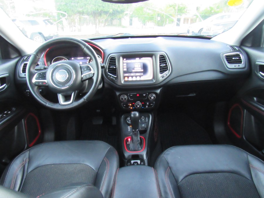 2019 Jeep Compass Trailhawk 4x4 photo