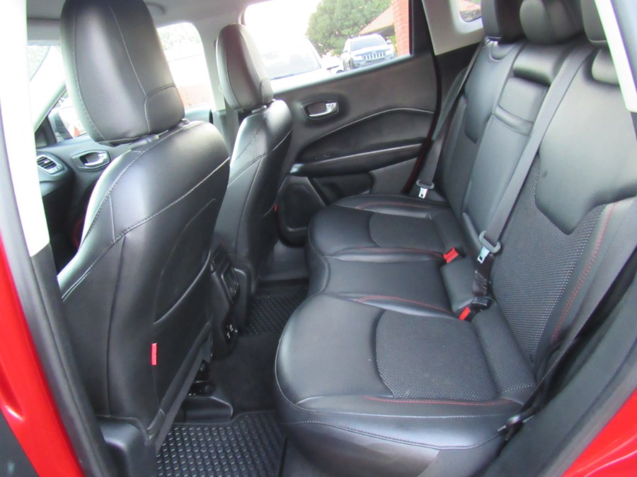 2019 Jeep Compass Trailhawk 4x4 photo