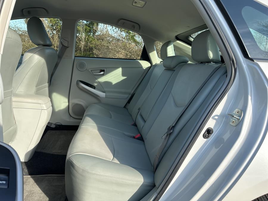 2013 Toyota Prius One photo