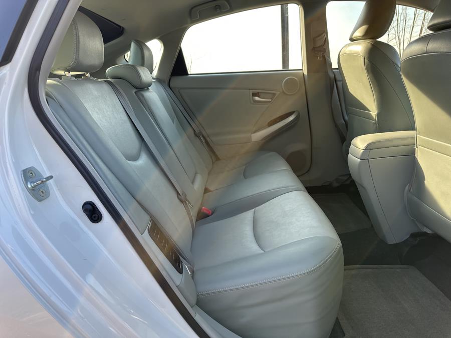 2013 Toyota Prius One photo