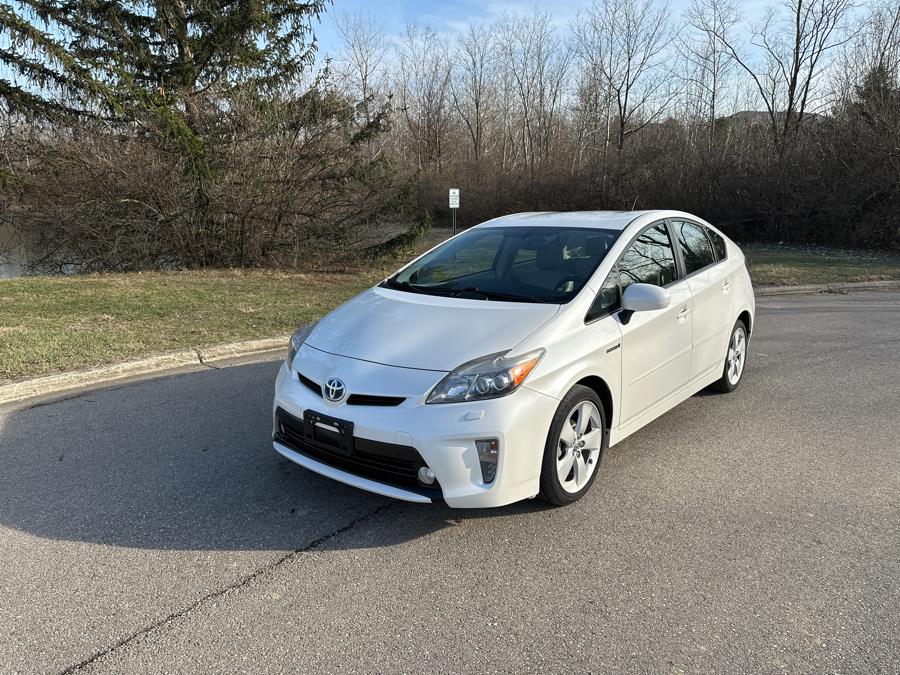 2013 Toyota Prius One photo