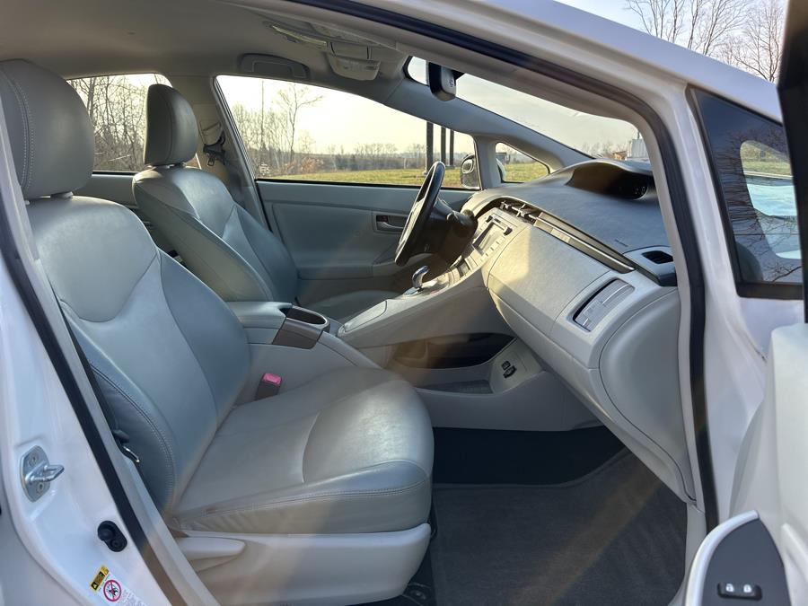 2013 Toyota Prius One photo
